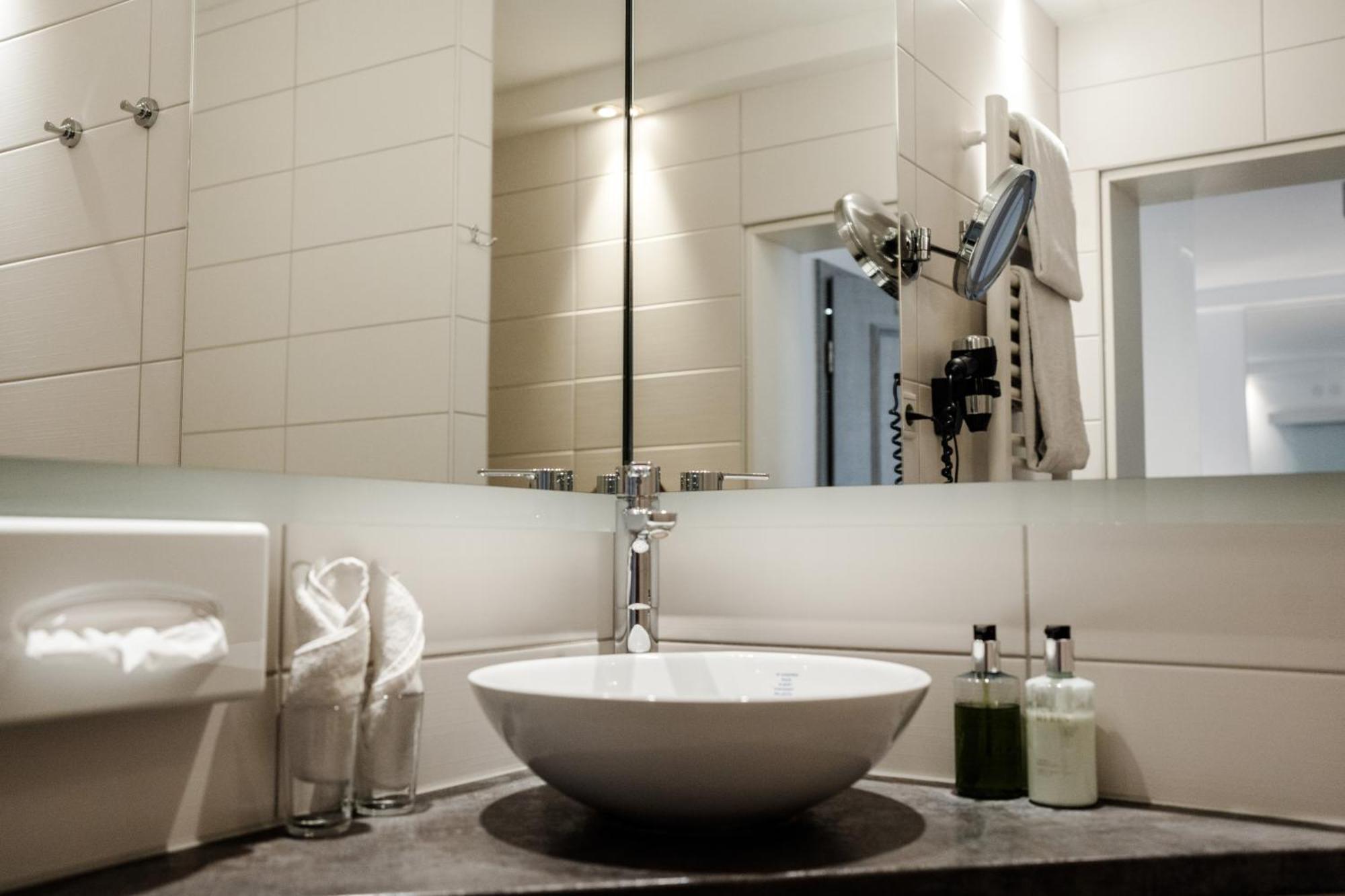 Hotel Antoniushof Ruhstorf an der Rott Habitación foto
