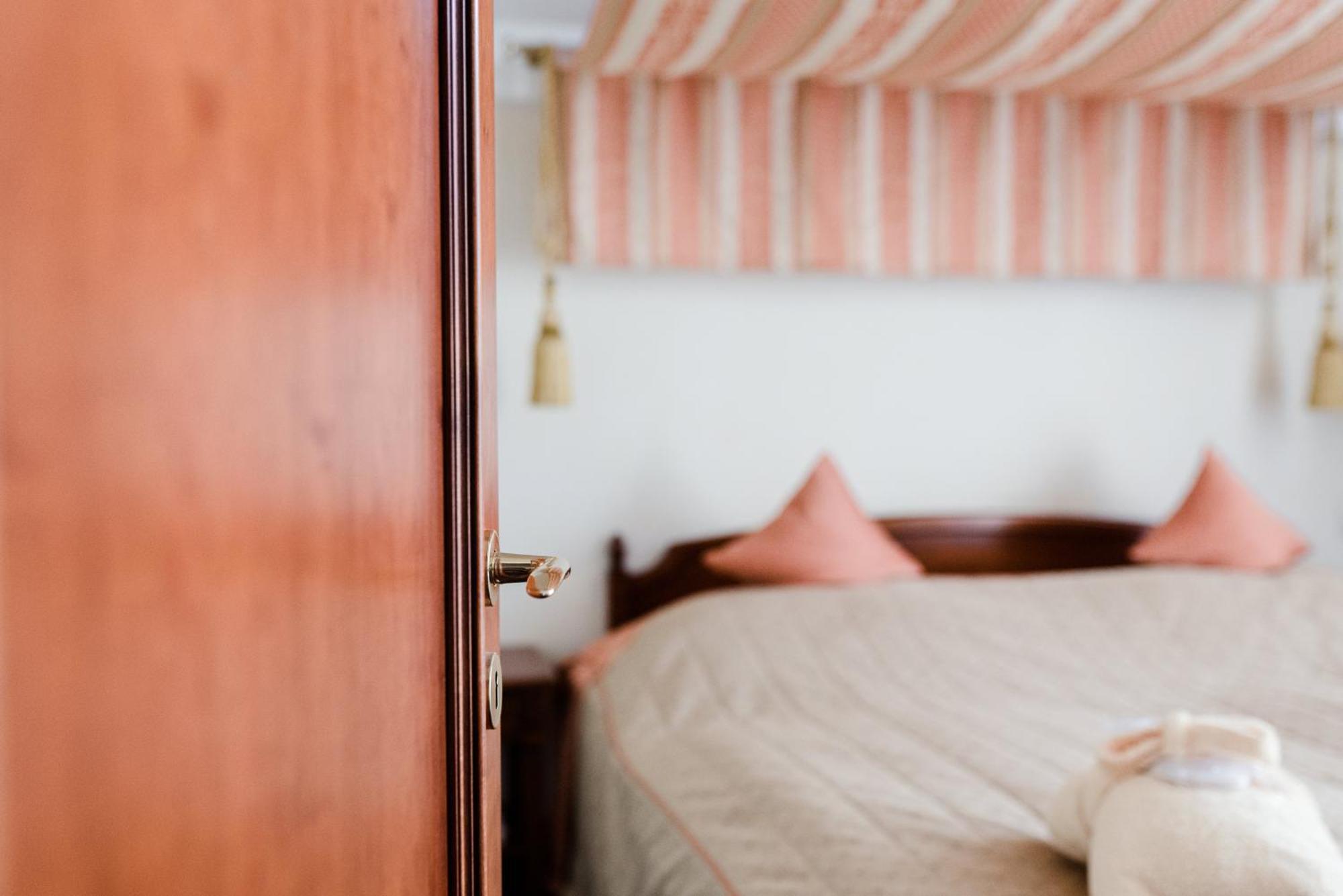 Hotel Antoniushof Ruhstorf an der Rott Habitación foto